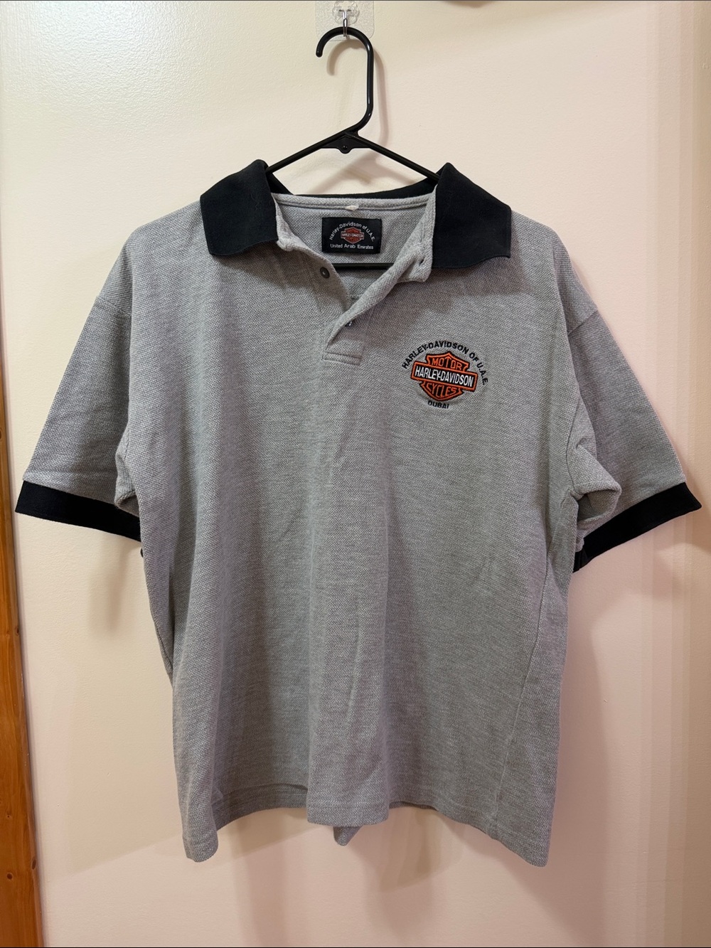 Harley-Davidson Grey Polo with Black Collar & Sleeve Trim. UAE. Dubai. Size Med